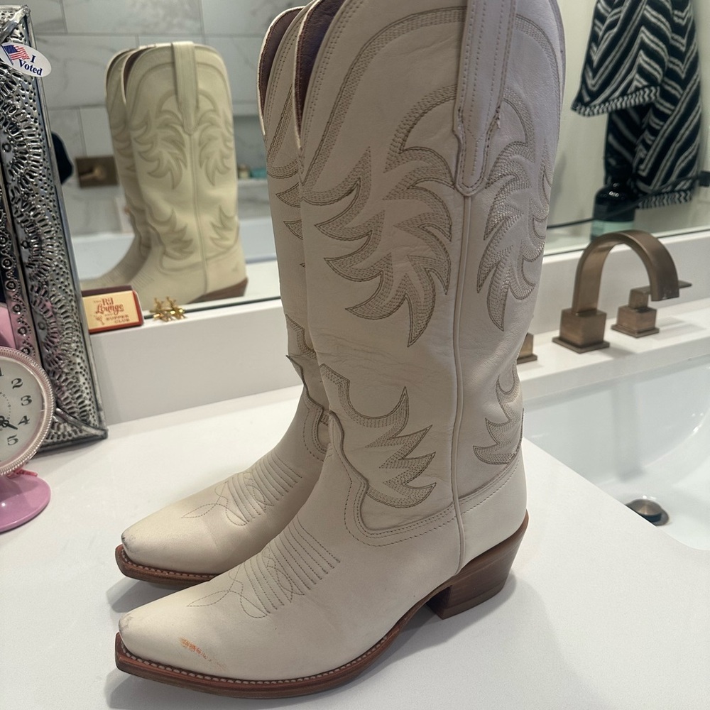 Tecovas Annie Bone 7.5 Cowboy Cowgirl Boots